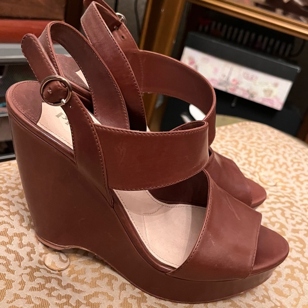 Original Prada brown wedges